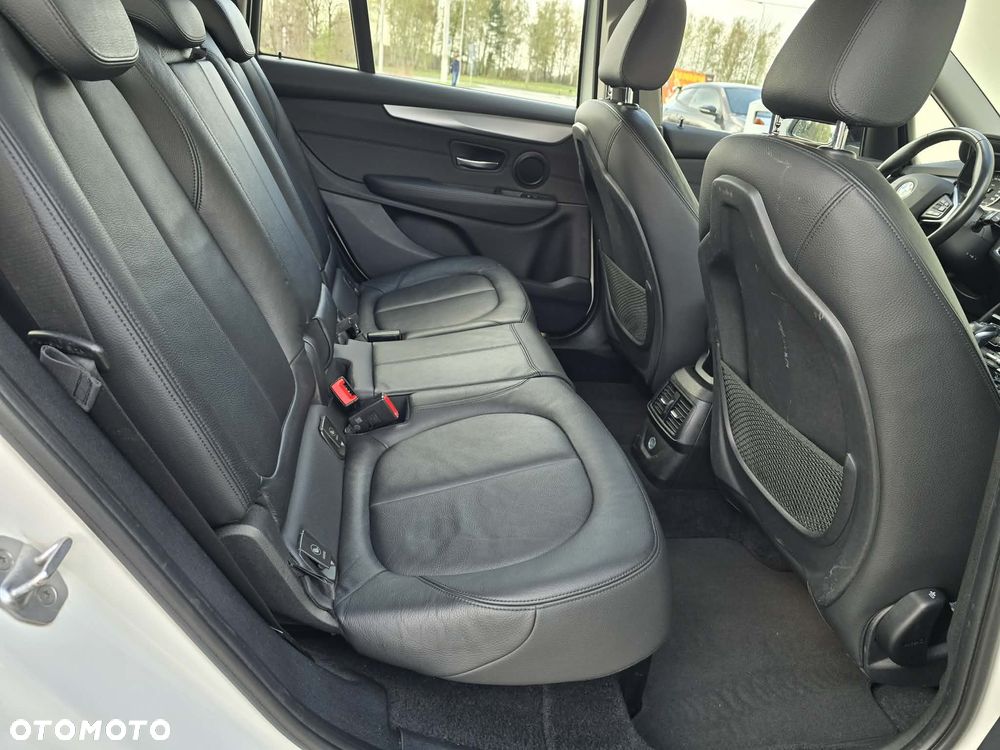 BMW Seria 2 218d GT M Sport - 25