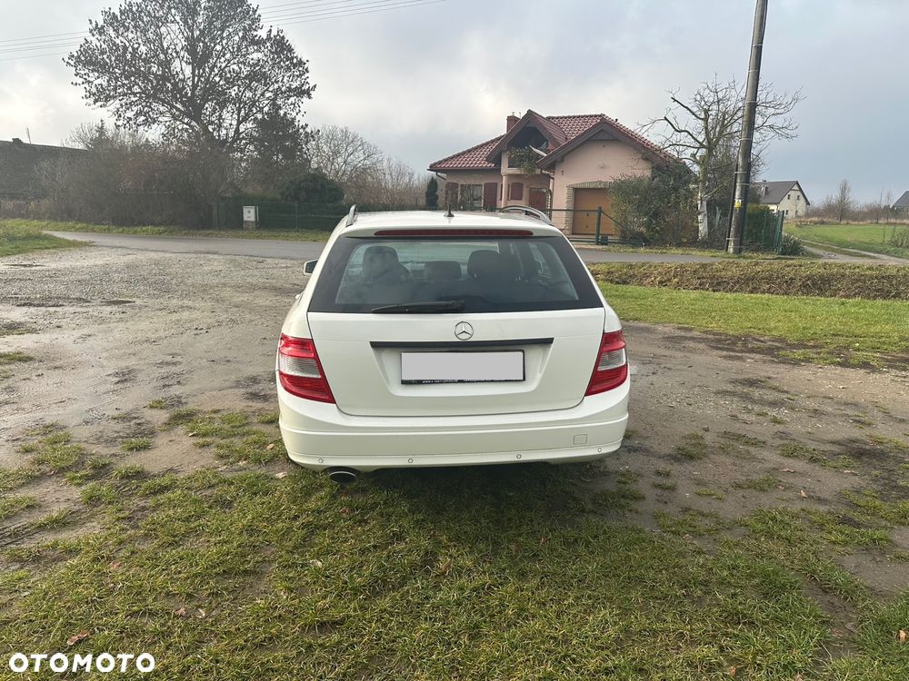 Mercedes-Benz Klasa C 180 Kompressor Automatik - 10