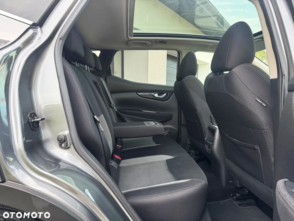 Nissan Qashqai 1.3 DIG-T N-Tec - 31