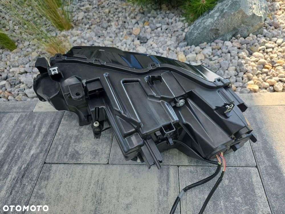 NISSAN X-TRAIL 4 IV T33 Lampa prawa przód Kompletna Full Led 100-23798 - 8