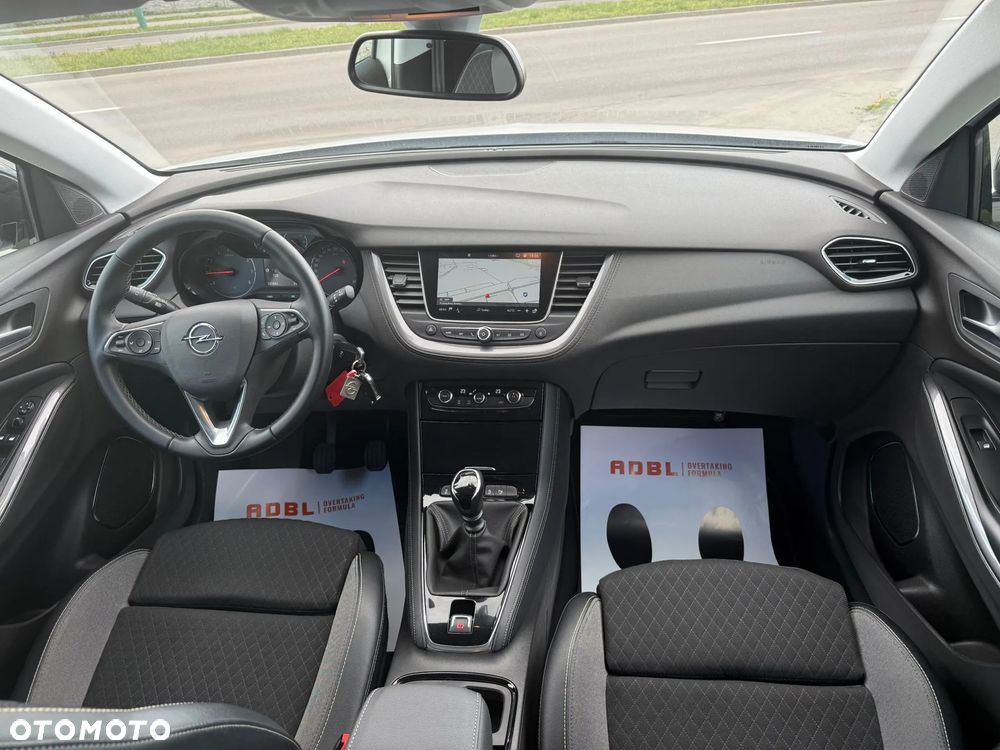 Opel Grandland X 1.2 Start/Stop Dynamic - 9