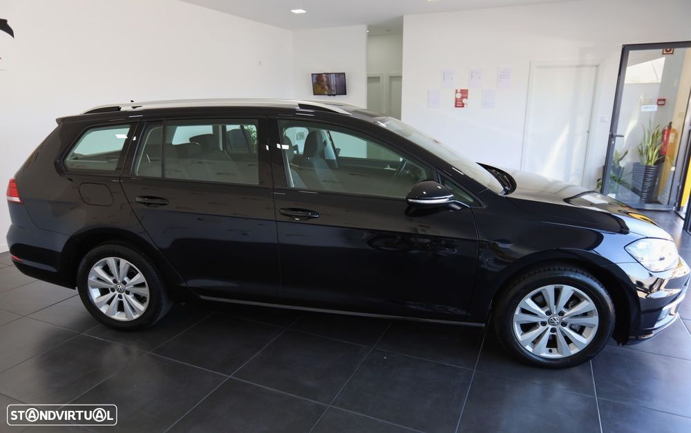 VW Golf Variant 1.6 TDi Highline - 5