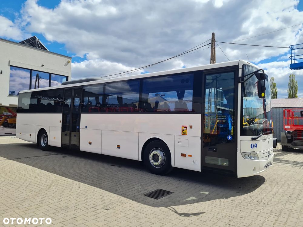 Mercedes-Benz Intouro - 8