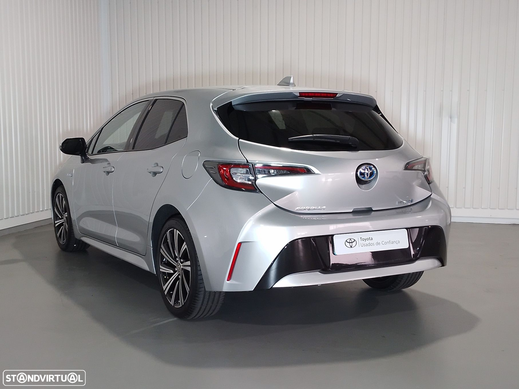 Toyota Corolla 1.8 Hybrid Comfort+P.Sport - 17
