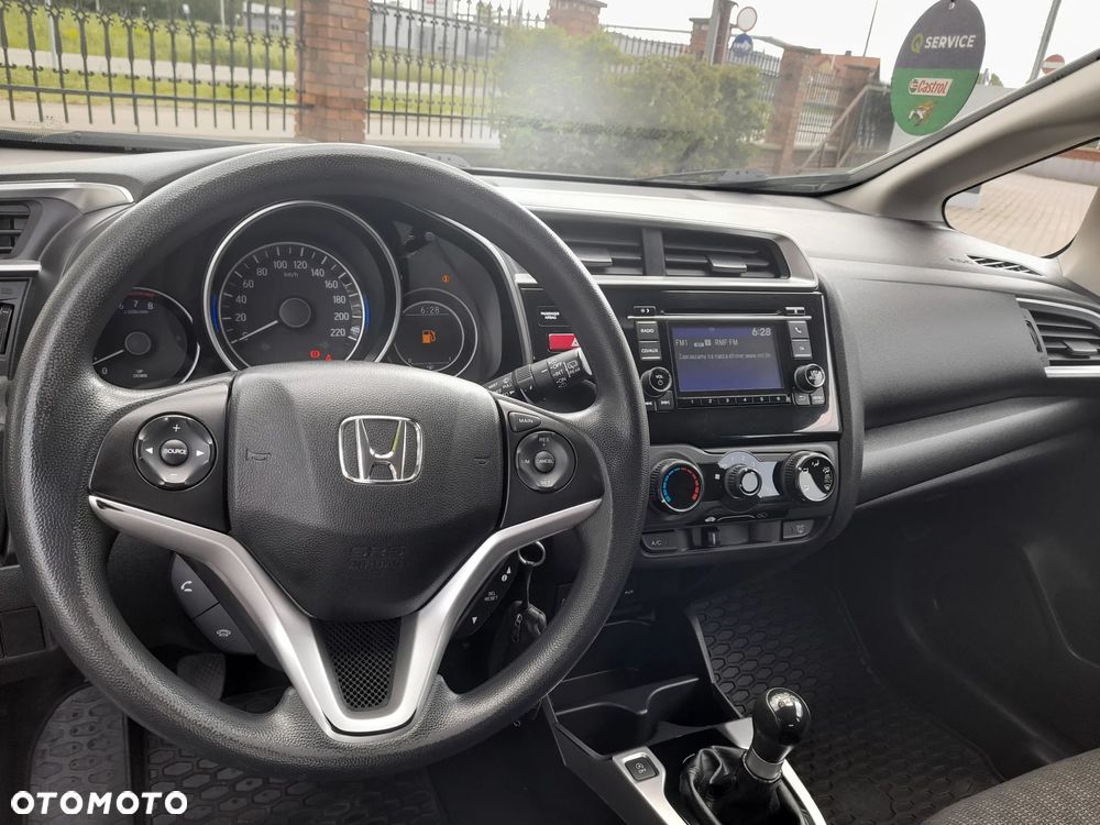 Honda Jazz 1.3 Trend - 14
