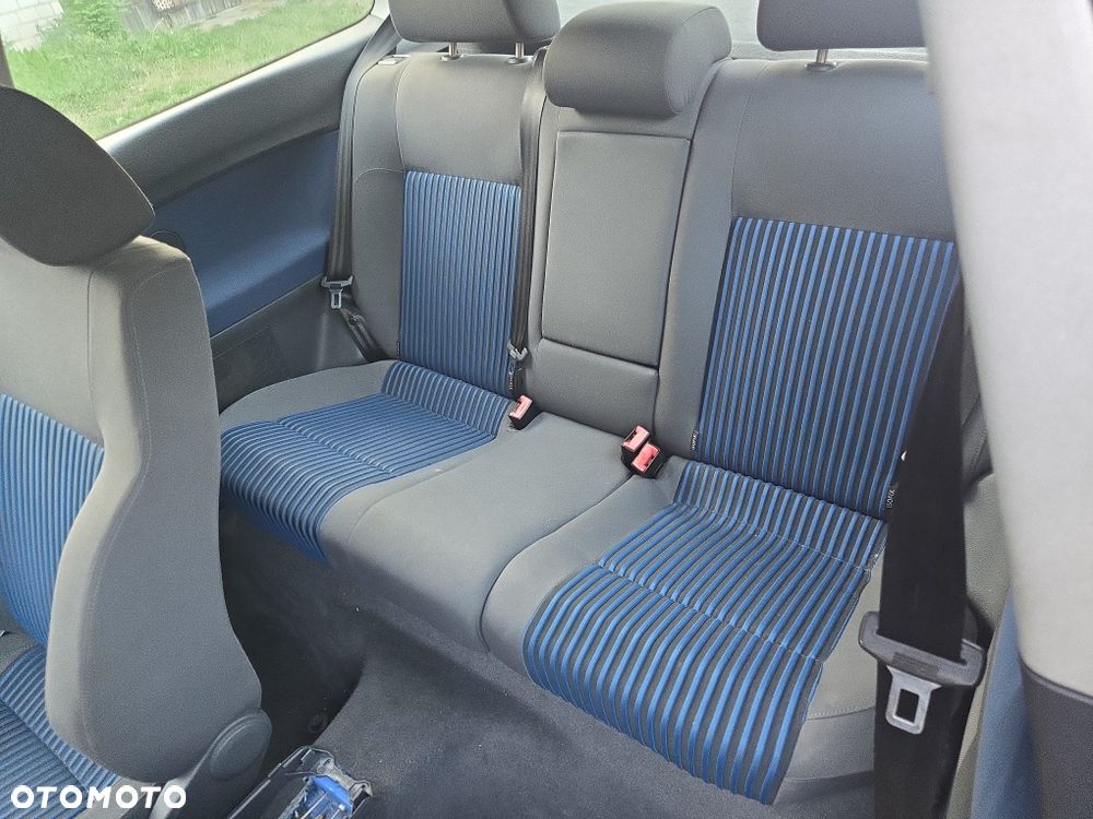 Volkswagen Polo - 3