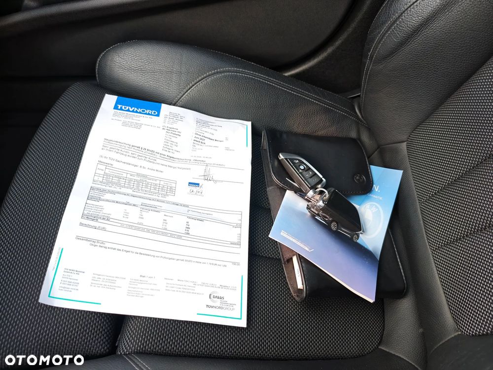 BMW Seria 5 530i Sport Line - 20