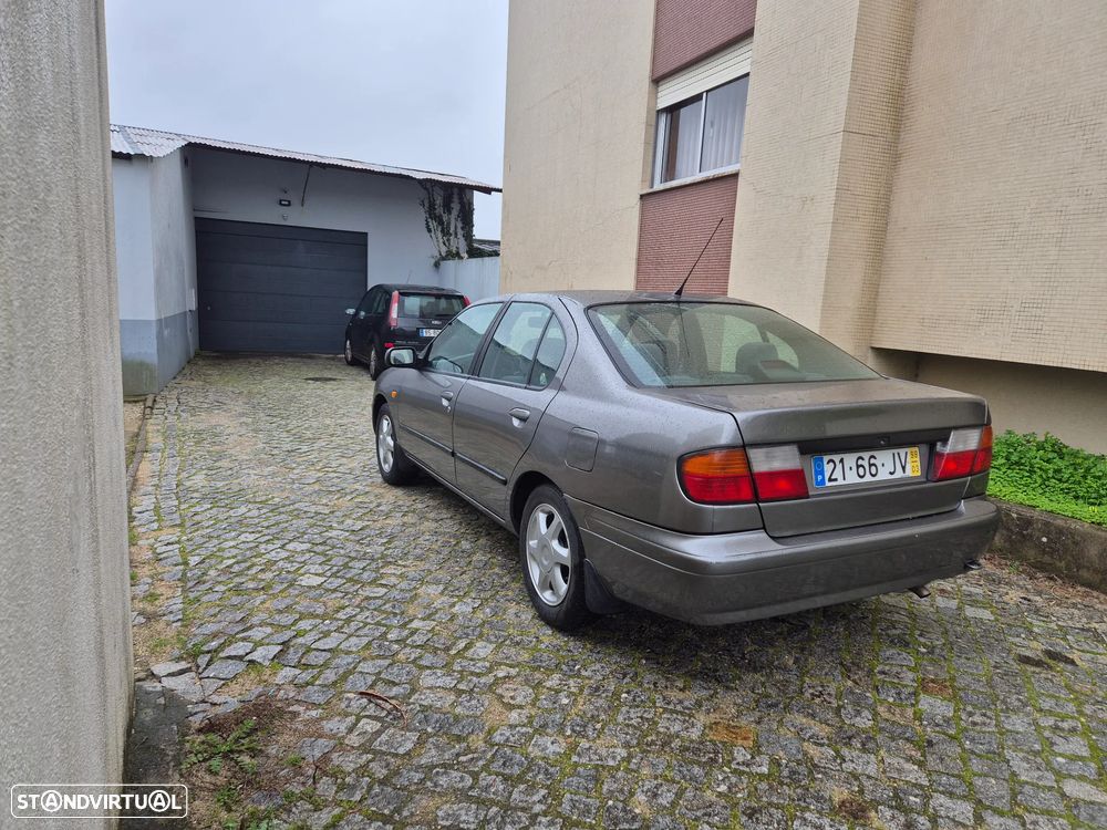 Nissan Primera Sedan 1.6 GX AC - 4