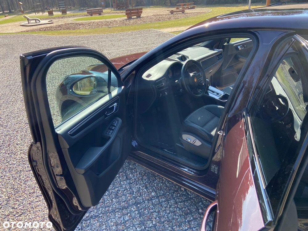 Porsche Macan T - 10