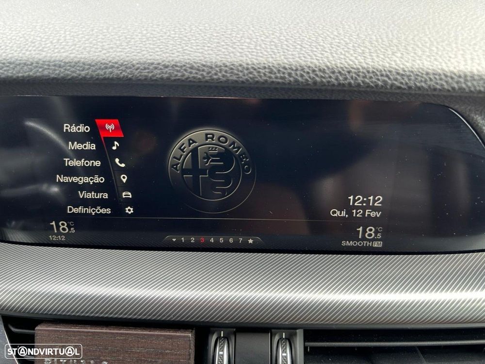 Alfa Romeo Stelvio 2.2 D Super AT8 Q4 - 19