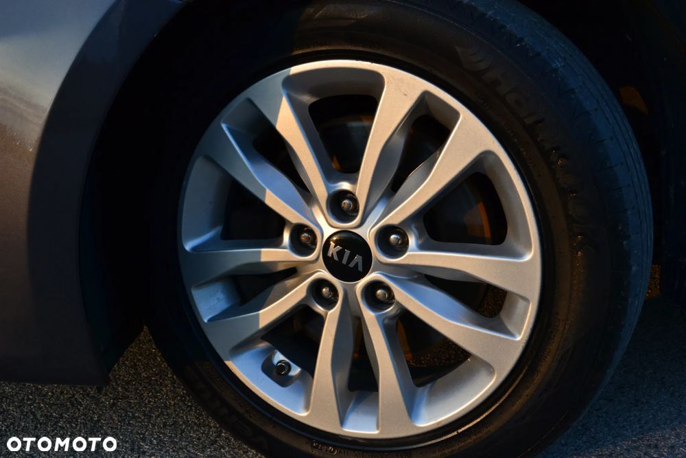 Kia Ceed 1.6 GDI Edition 7 - 25