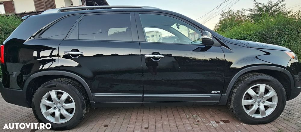 Kia Sorento 2.2 DSL 4x4 Aut. Classic - 23