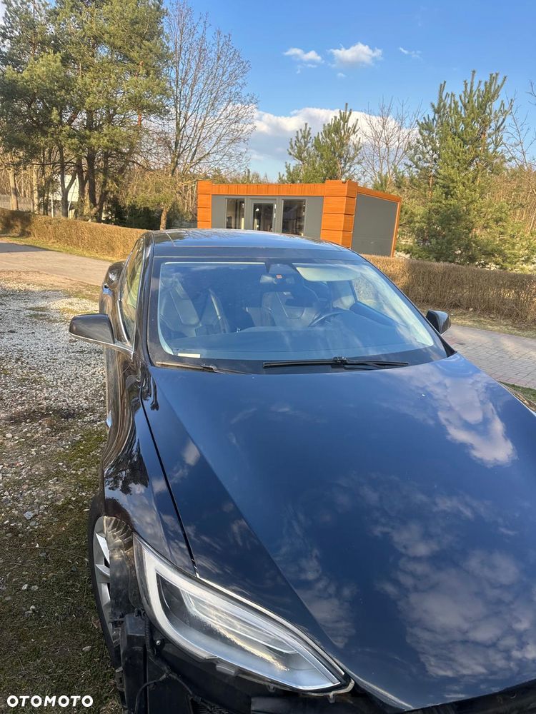 Tesla Model S Long Range Plus - 14
