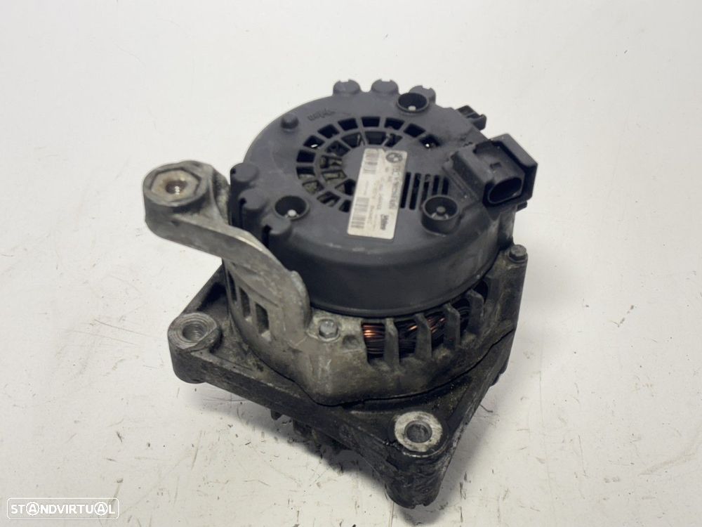 Alternador BMW 1 (E81) 118 d REF. 7802261A104 MOTOR N47D20C - 4