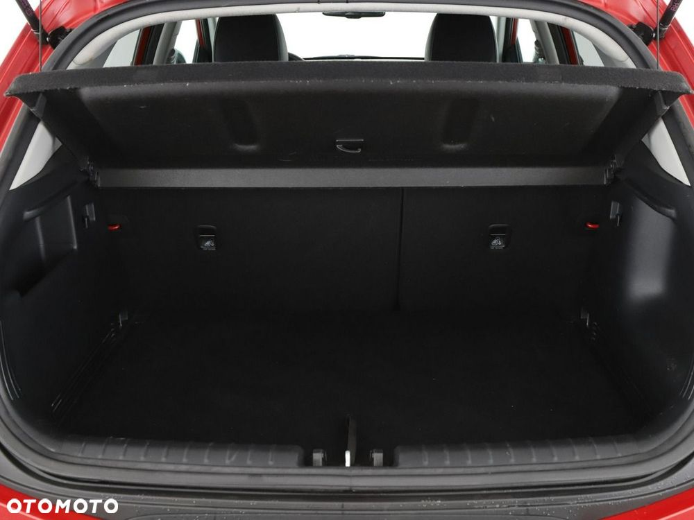 Kia Stonic 1.4 L - 21