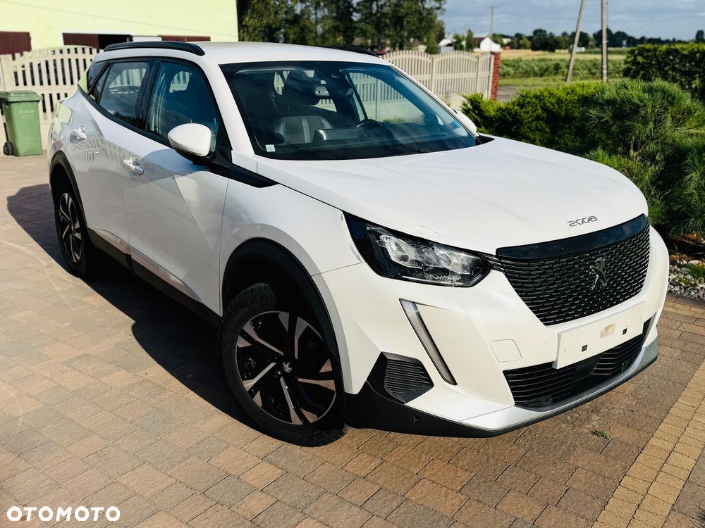 Peugeot 2008 BlueHDi 100 Allure - 11