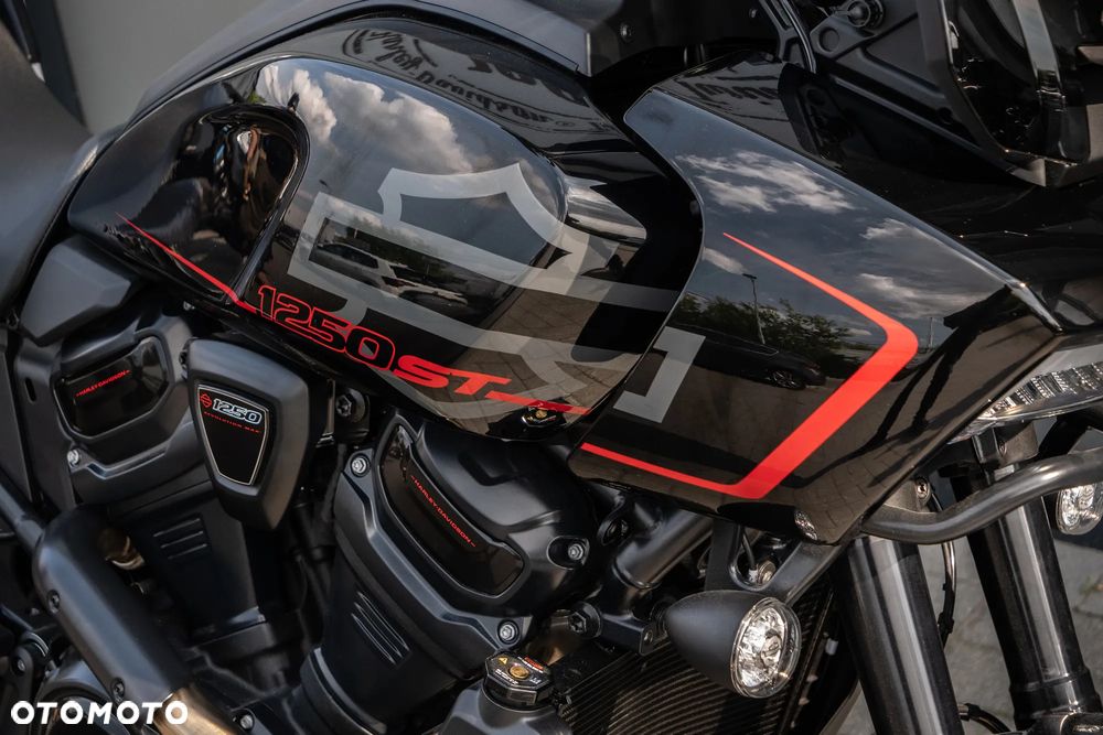 Harley-Davidson Pan America - 13