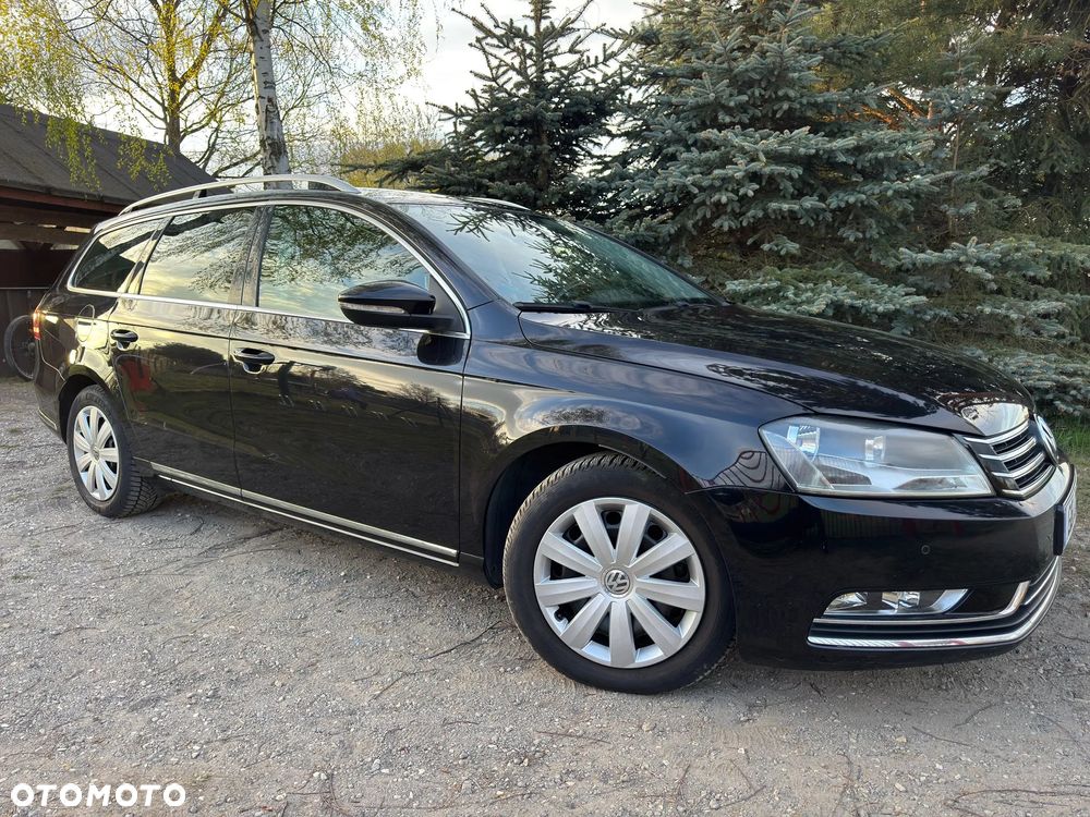 Volkswagen Passat - 22