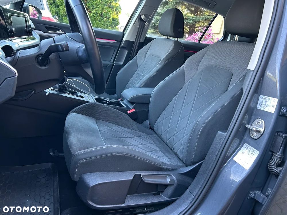 Volkswagen Golf 1.5 TSI EVO Life - 12