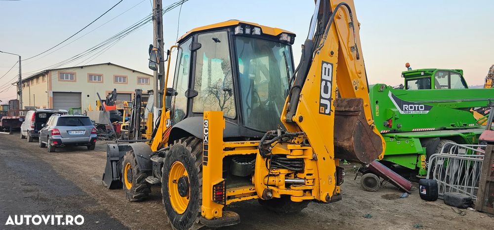 JCB 3CX  Buldoexcavator - 3