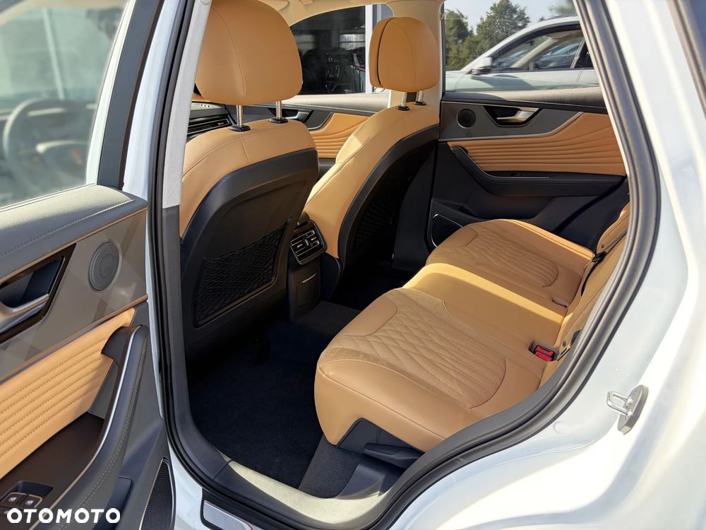 Hongqi HS5 2.0T Executive AWD - 4