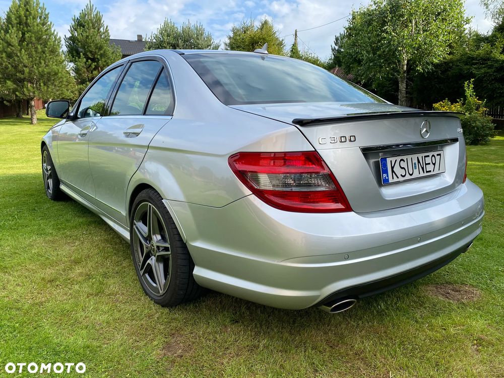 Mercedes-Benz Klasa C 300 Avantgarde 4-Matic - 4