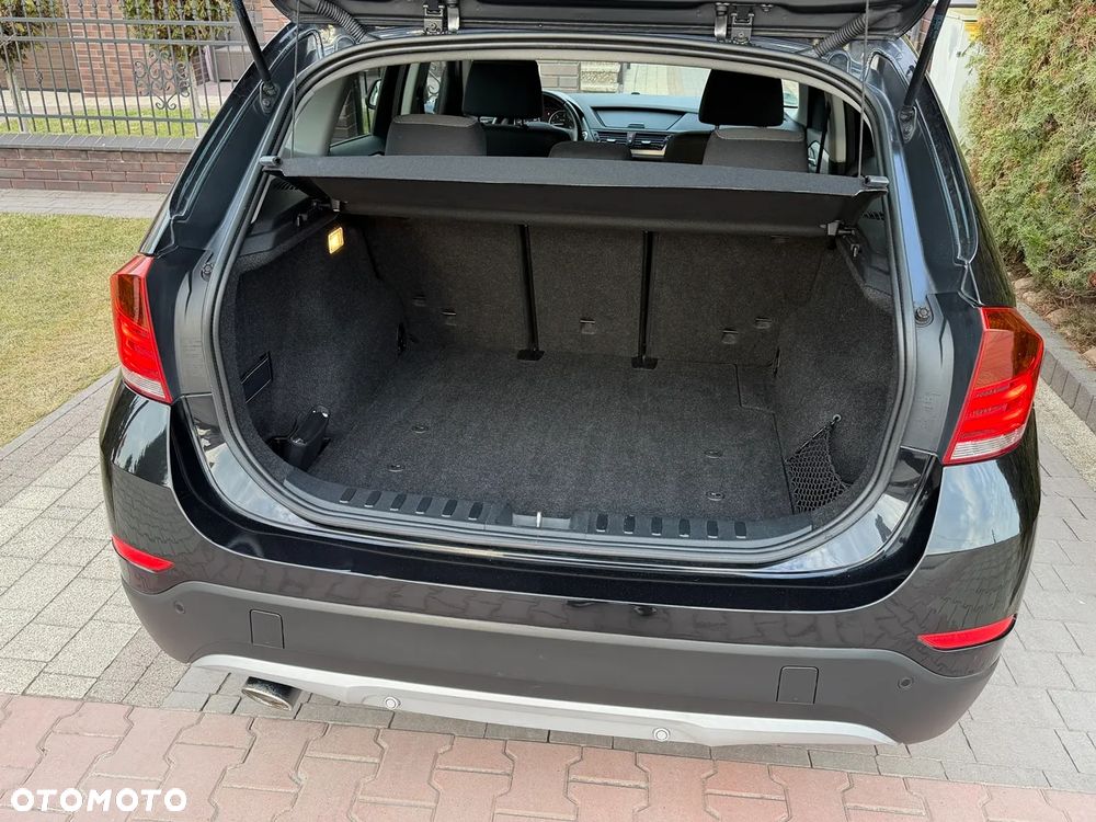 BMW X1 xDrive18d Sport Line - 19