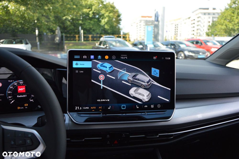 Volkswagen Golf - 13