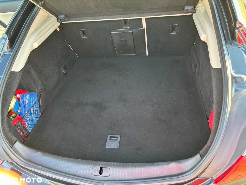 Opel Insignia 1.6 T Cosmo - 14