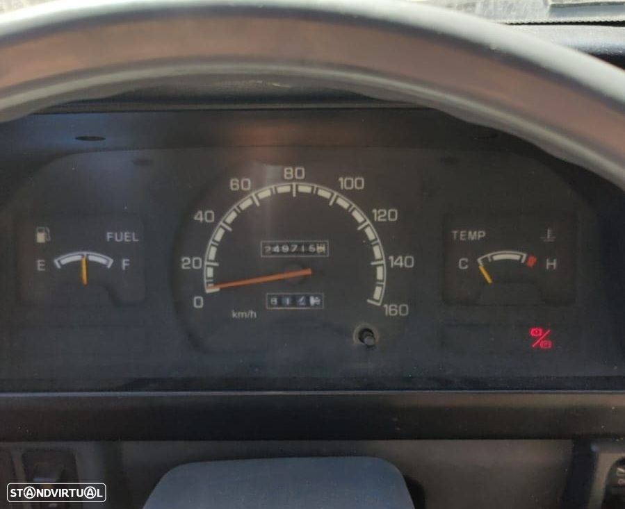 Mitsubishi L300 2.5 D P15 - 5