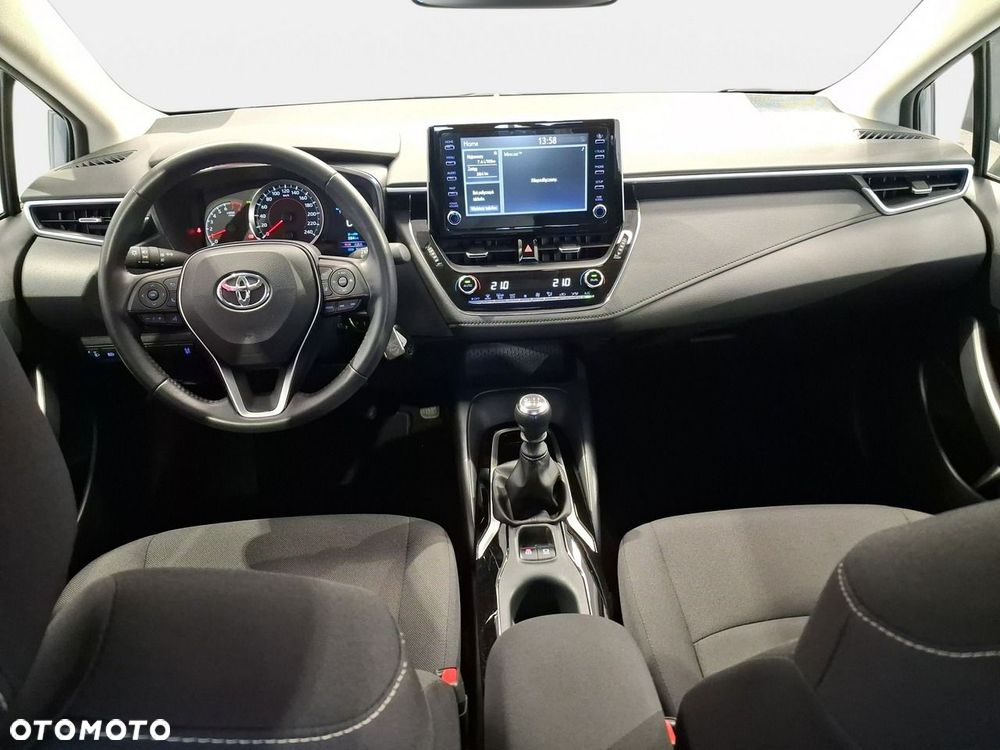 Toyota Corolla - 11