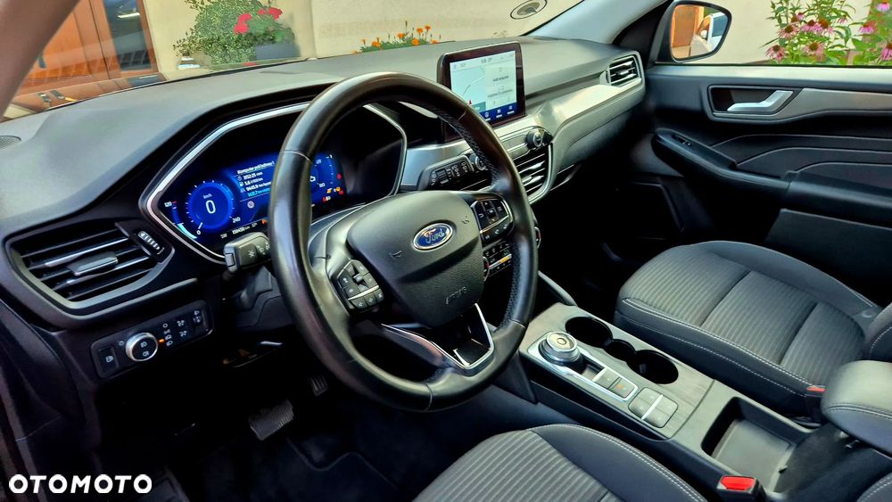 Ford Kuga - 14