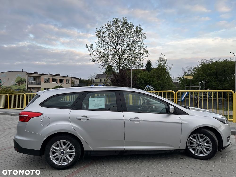 Ford Focus 2.0 TDCi Trend ASS PowerShift - 6