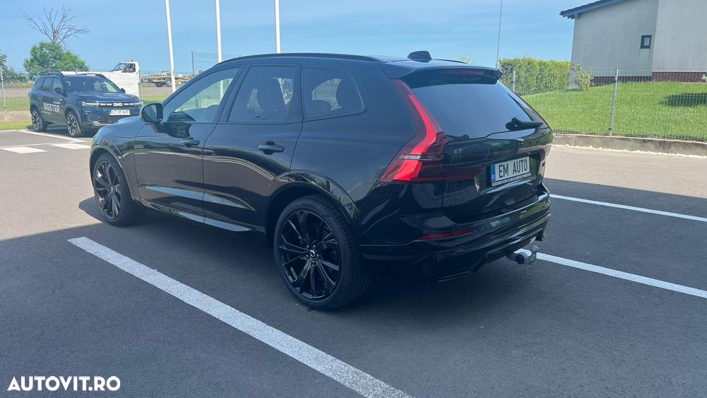 Volvo XC 60 B5 AT AWD MHEV Ultra Black Edition - 3