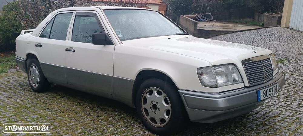 Mercedes-Benz E 200 D - 3