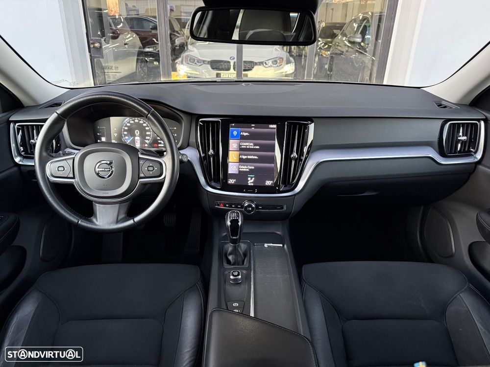 Volvo V60 2.0 D3 Momentum - 15