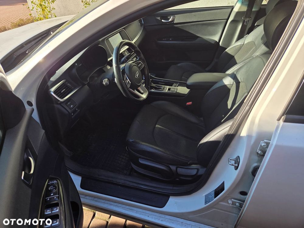 Kia Optima 1.6 CRDI SCR L DCT - 4