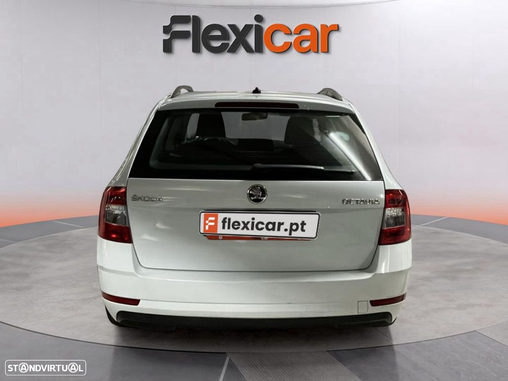 Skoda Octavia 1.6 TDI Active - 9