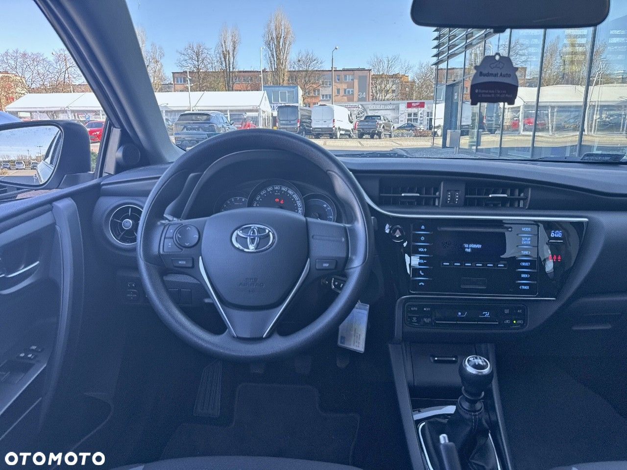Toyota Auris - 14