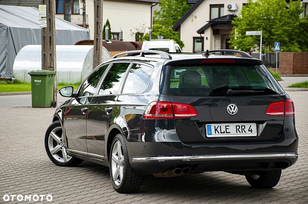 Volkswagen Passat Variant 2.0 TDI 4Mot Highline - 19