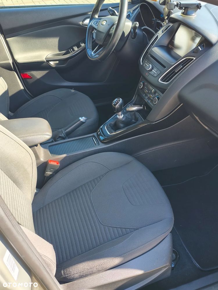 Ford Focus 1.0 EcoBoost Gold X (Trend) - 7