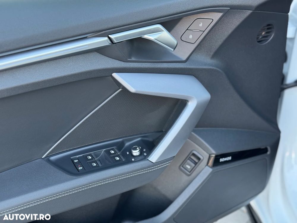 Audi A3 35 TFSI Sportback S tronic S line - 32