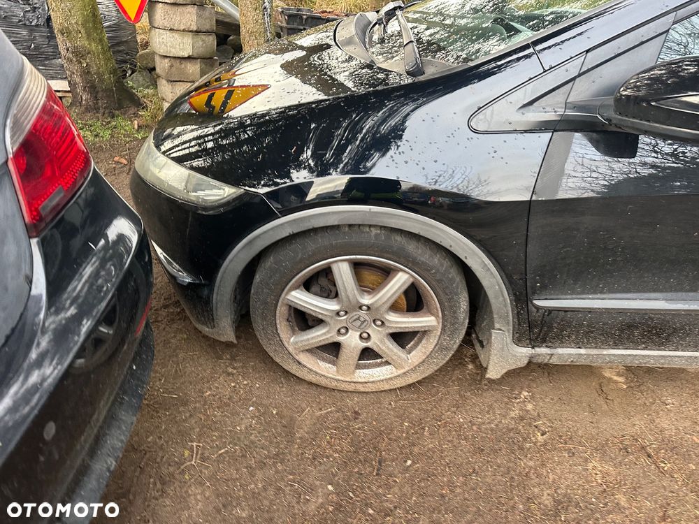 Honda Civic 2.2i-CTDi Executive - 4