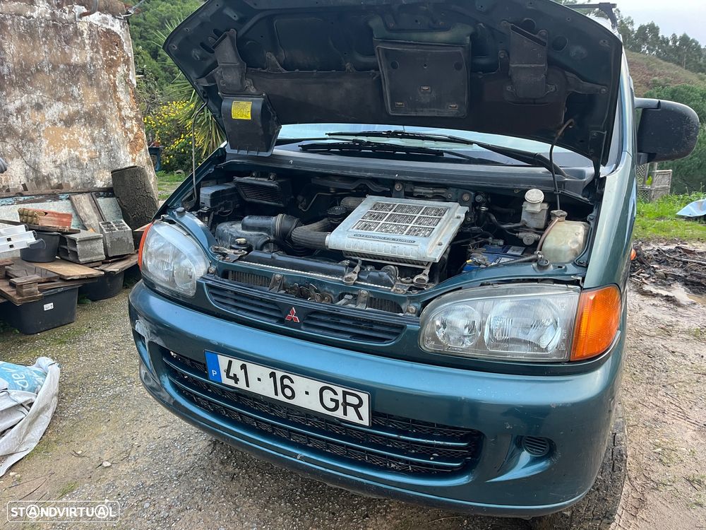 Mitsubishi Space Gear 2.5 TD GLX 4WD - 22