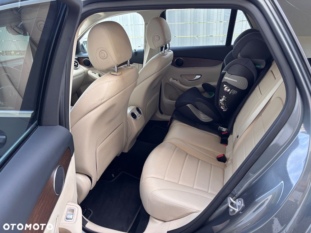Mercedes-Benz GLC 200 d 4-Matic Business Edition - 9