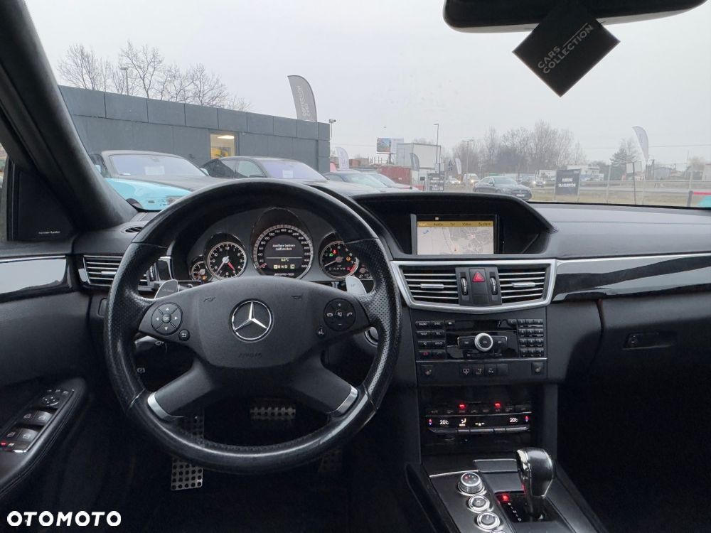 Mercedes-Benz Klasa E 63 AMG AMG Speedshift 7G-MCT - 11