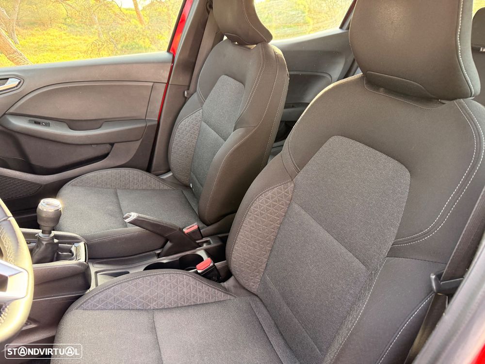 Renault Clio TCe 90 EQUILIBRE - 11