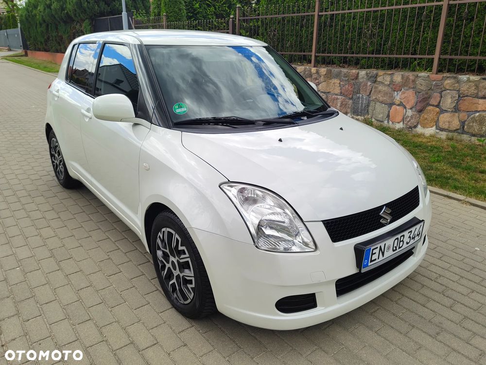 Suzuki Swift 1.3 Comfort dance - 22