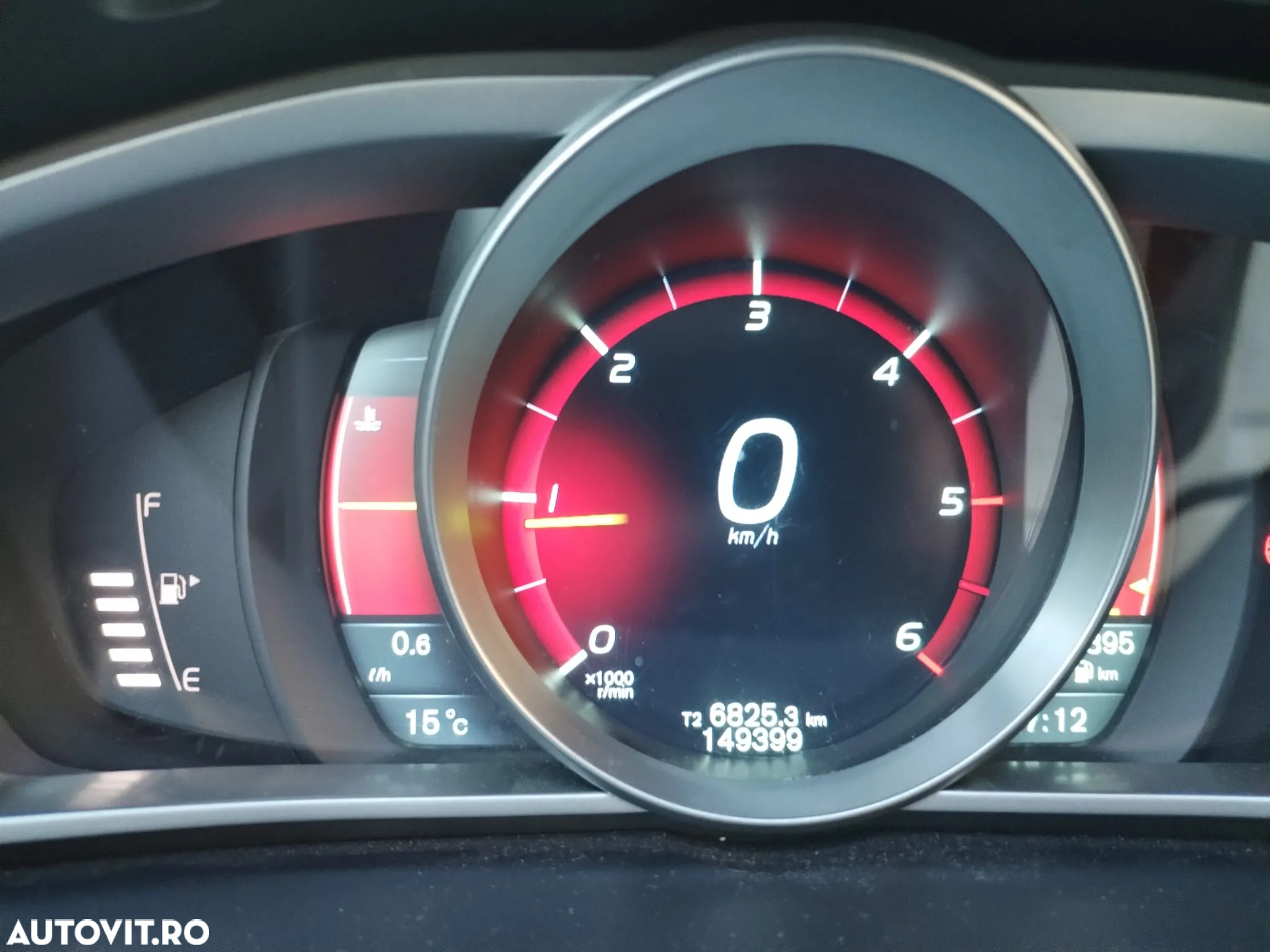 Volvo V40 D2 94g Kinetic - 2