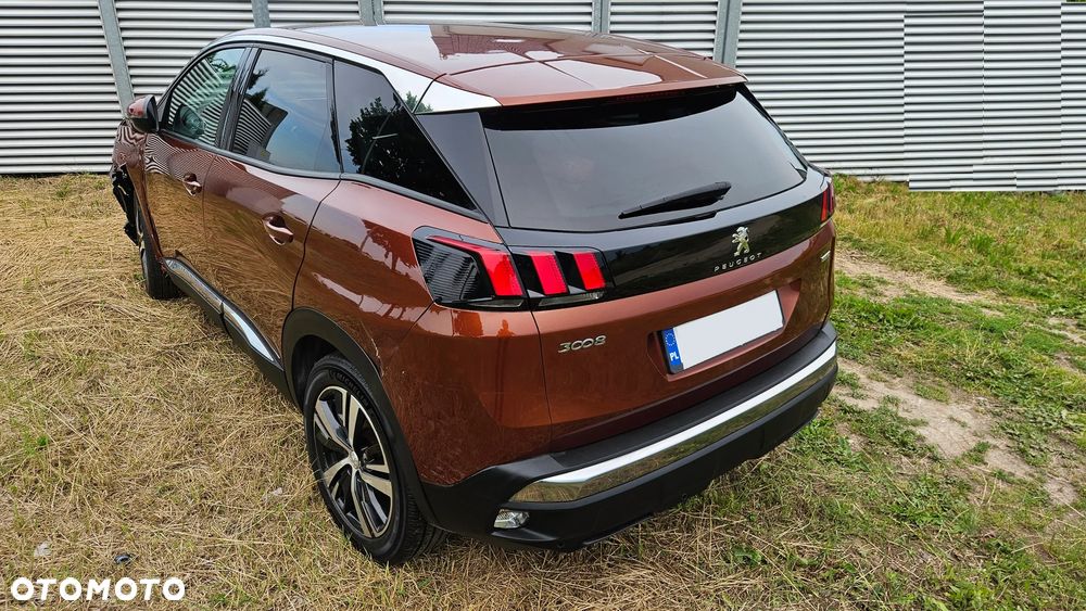 Peugeot 3008 1.2 PureTech GPF Allure S&S - 3